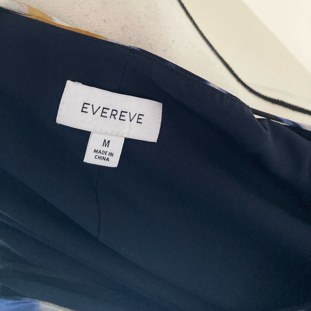 EVEREVE Brylee Crisscross Back Slip Dress Size M - Picture 7 of 11